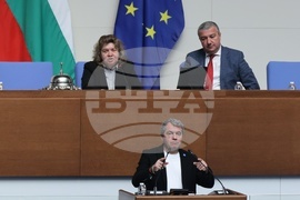 Парламент - заседание - Тошко Йорданов