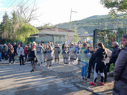 Бобов дол - "Чистота, озеленяване и благоустройство" - работници - протест