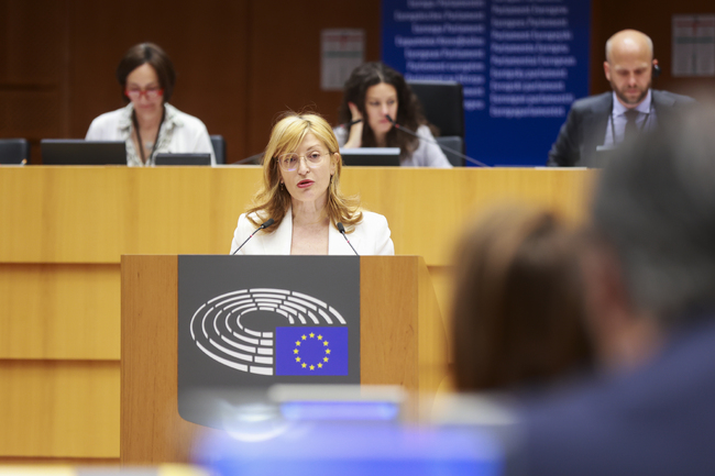 Европа трябва да се превърне в най-доброто място на света за научни изследвания, заяви еврокомисар Екатерина Захариева