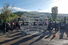 Бобов дол - "Чистота, озеленяване и благоустройство" - работници - протест