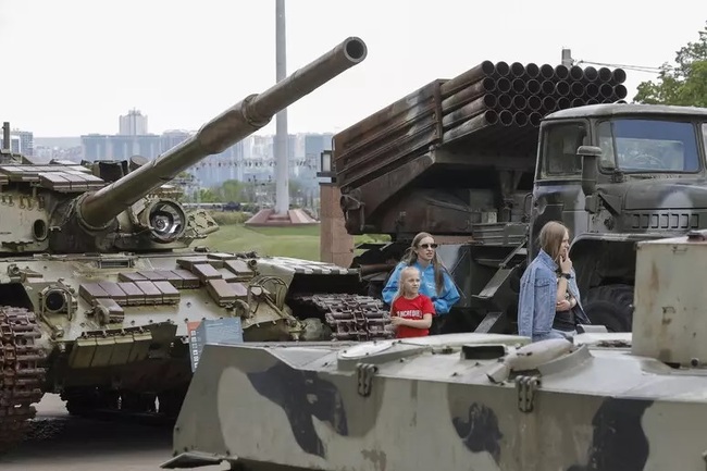 АНСА: Преговорите между Украйна и Русия може да се проведат във Ватикана в средата на юни