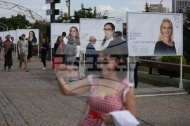 Национална програма „За жените в науката“ - изложба - откриване