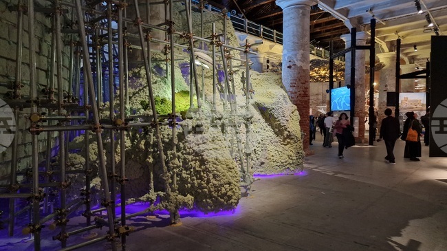 Уан Шу и Лу Уеню са назначени за куратори на Венецианското архитектурно биенале през 2027 г.