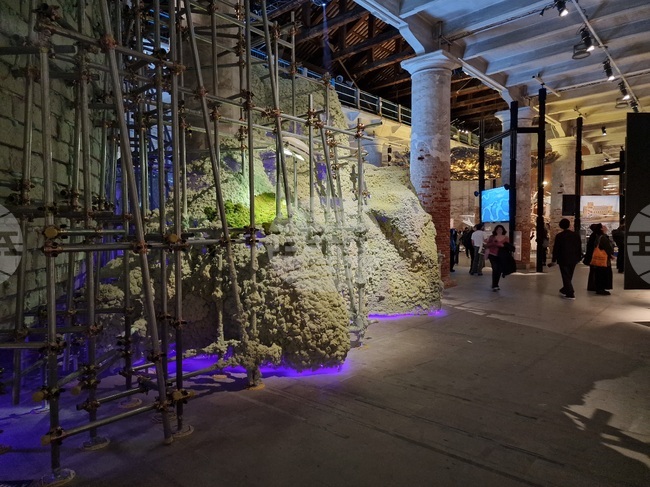 Ван Шу и Лу Вънюй са назначени за куратори на Венецианското архитектурно биенале през 2027 г.