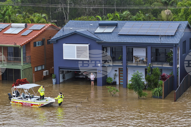 Австралия разполага военни части заради тежките наводнения в северната част на страната 