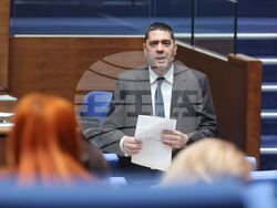 Парламент - заседание