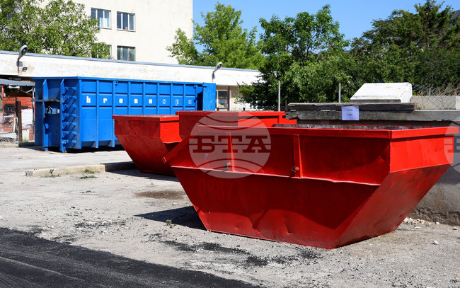 Варна - Площадка за предаване на едрогабаритни отпадъци