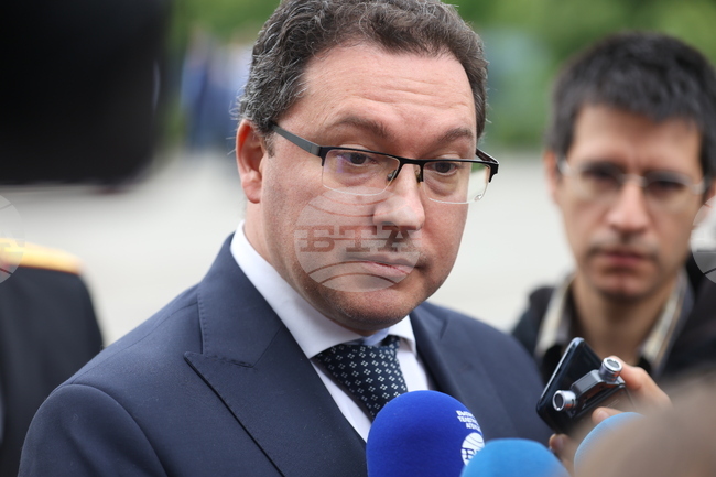 Ясно е кои са повечето "локали", работи се с родителите им, каза министърът на вътрешните работи