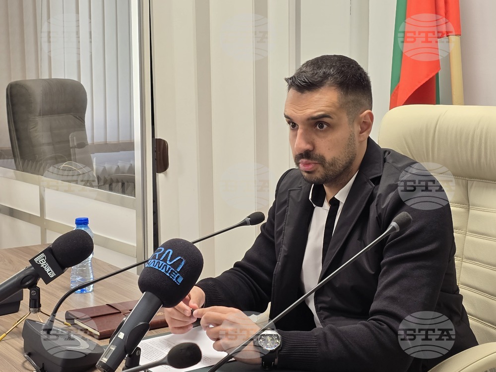 Язовир "Среченска бара" е пълен на 95%, не се очакват трудности с осигуряването на питейна вода за област Враца, каза областният управител