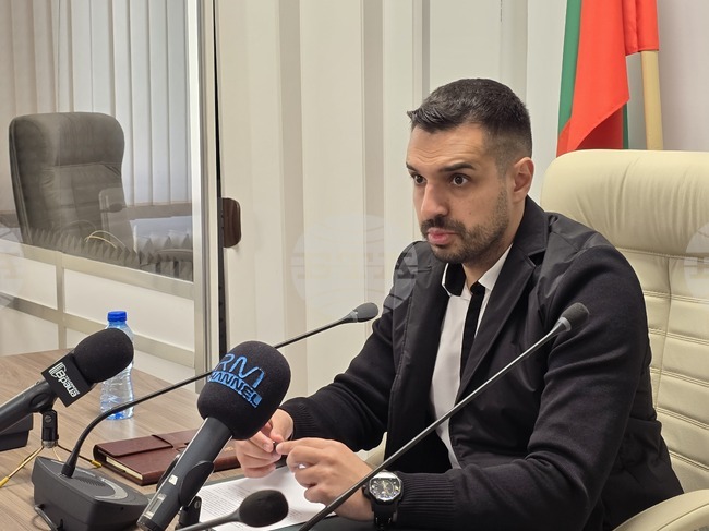 Язовир "Среченска бара" е пълен на 95%, не се очакват трудности с осигуряването на питейна вода за област Враца, каза областният управител 