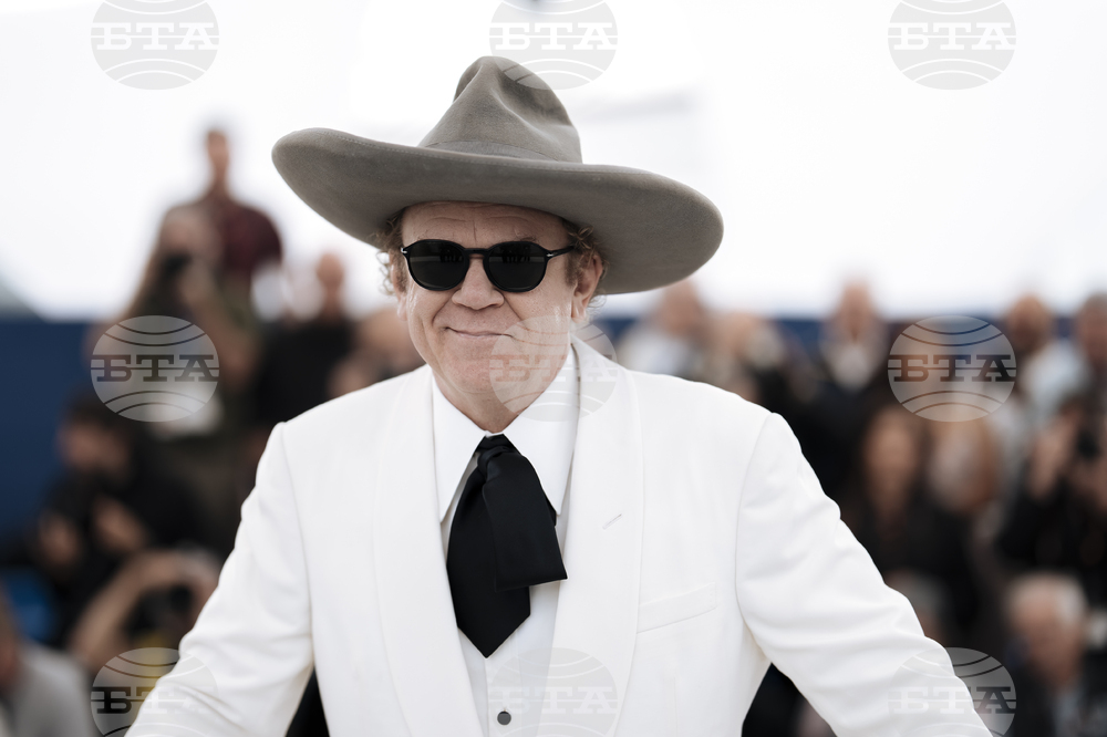 France Cannes 2025 Heads or Tails? Photo Call