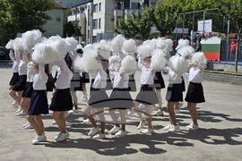 Гоце Делчев - патронен празник на Първо основно училище "Св. Св. Кирил и Методий"