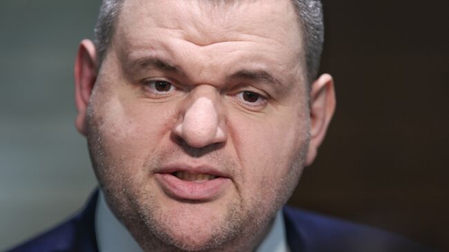 Delyan Peevski Asks Sofia City Court to Register Dzhevdet Chakarov’s Resignation as MRF Chair