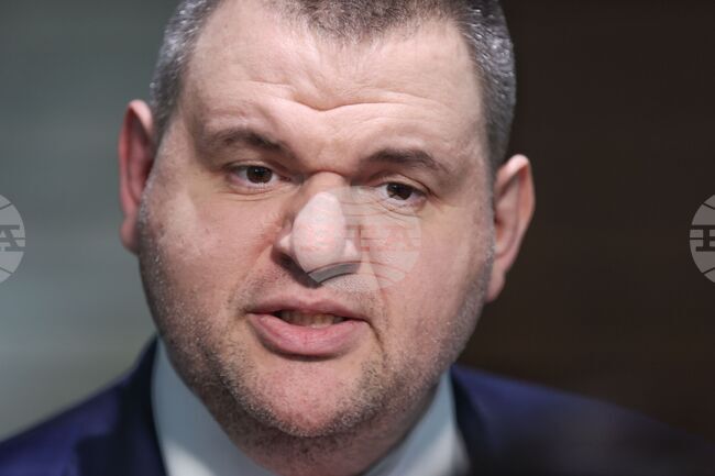 Delyan Peevski Asks Sofia City Court to Register Dzhevdet Chakarov’s Resignation as MRF Chair