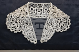 Варна - Величка Радулова - „Вплетена магия“ - изложба