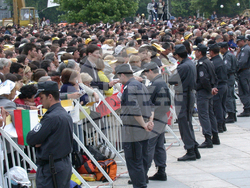 Папа Йоан Павел Втори - тържествена меса пред хиляди богомолци в Пловдив