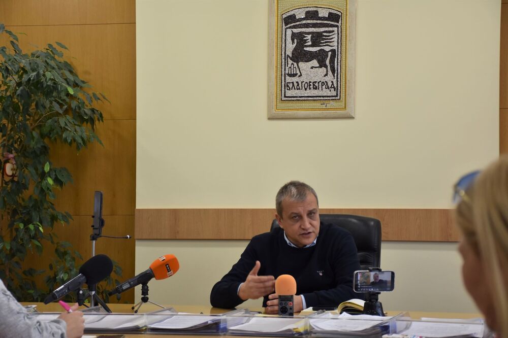 Община Благоевград: С цел прозрачност и диалог с жителите, Община Благоевград публикува прогнози за финансови разчети за 2023 г., въпреки липсата на държавен бюджет