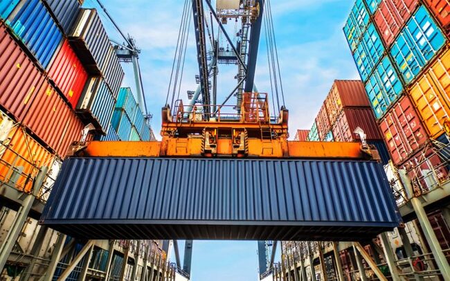 АТА: Албанският износ отчита ръст през първите четири месеца на годината, ЕС остава основен пазар