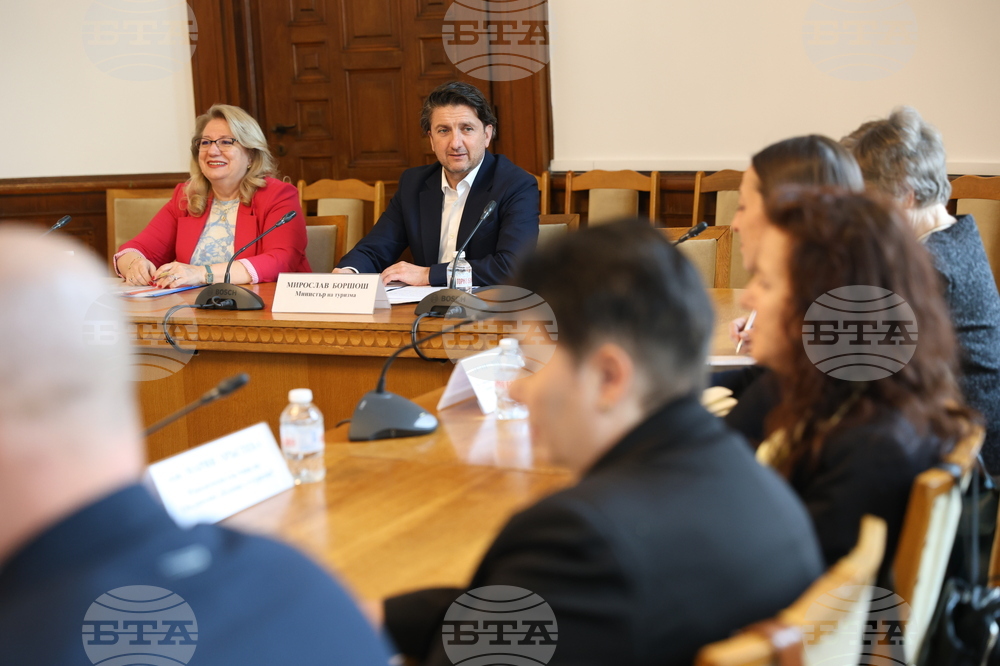 Влизаме с добри очаквания и със сравнително добра степен на готовност в летния сезон, обяви министър Мирослав Боршош