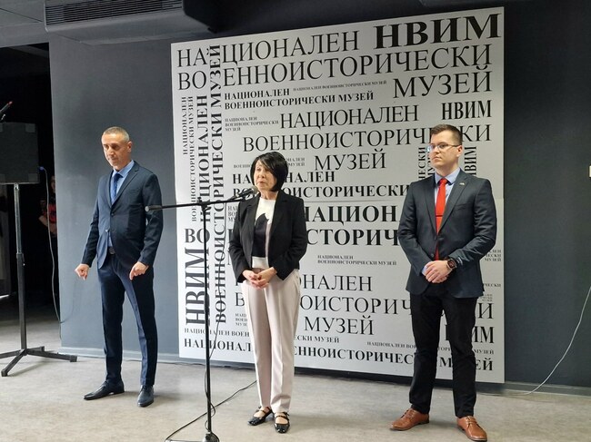 Когато идва в България, Ярослав Вешин, вече е име в европейското изкуство, каза директорът на НВИМ - Соня Пенкова