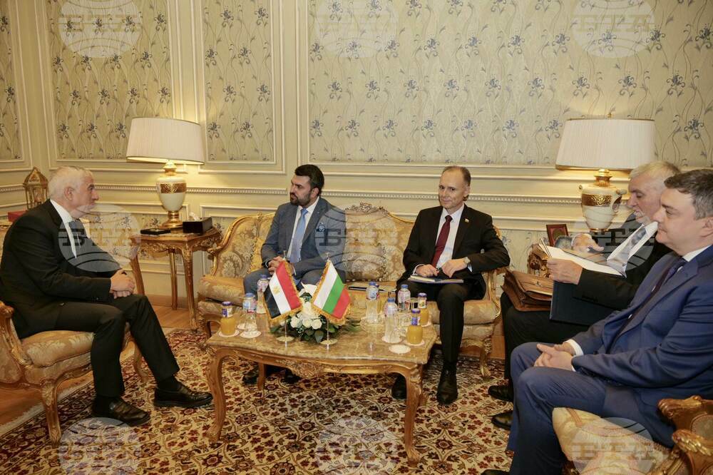 Minister Georgiev Attends Bulgarian-Egyptian Business Forum in Cairo