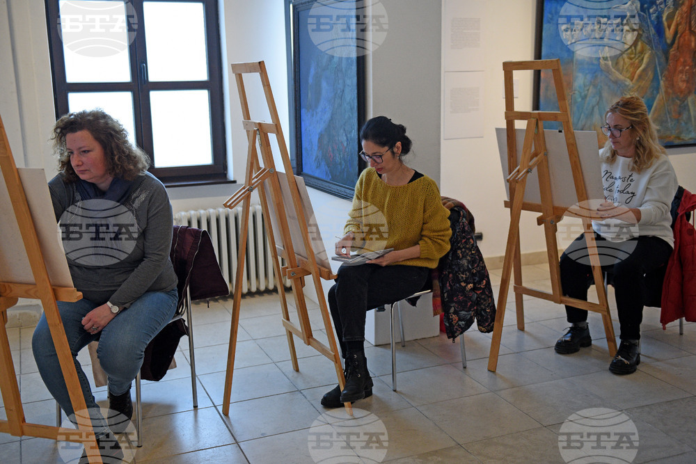 Варна - „Въведение в графичното изкуство" - образователна програма