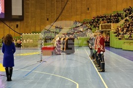 Габрово - гвардейски отряд - ученически духов оркестър - знаме - церемония