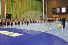 Габрово - гвардейски отряд - ученически духов оркестър - знаме - церемония