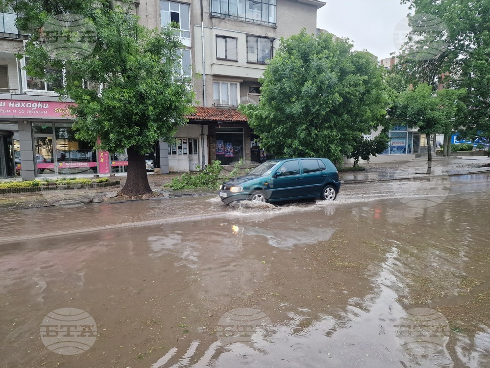 Разград - буря - дъжд
