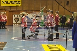 Габрово - гвардейски отряд - ученически духов оркестър - знаме - церемония