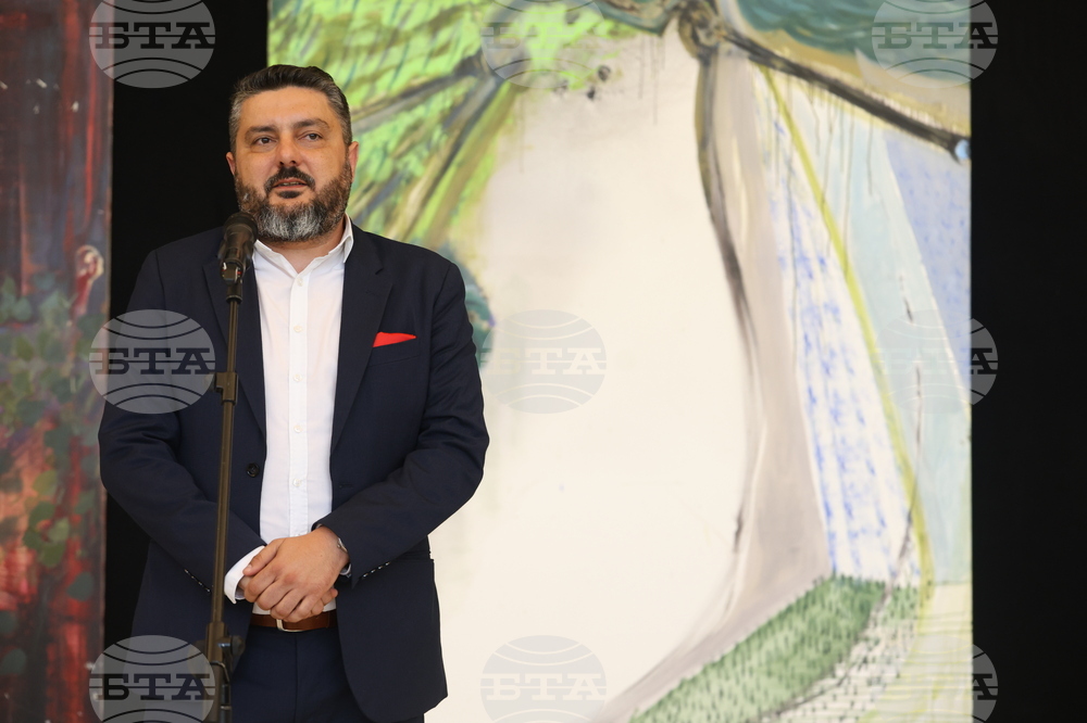 Греди Асса - „Вчера, днес, утре“ - изложба