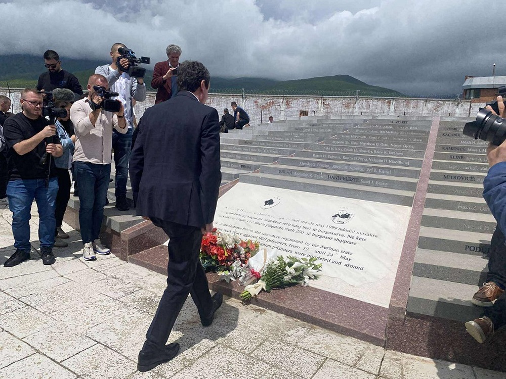 КосоваПрес: Косово отбелязва 26 години от клането в Дубрава с призив за справедливост