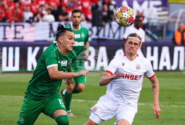 Защитникът на Лудогорец Франсиско Сон: "Спортният директор на Бетис Ману Фахардо ме помоли да си вкарам автогол срещу тях"