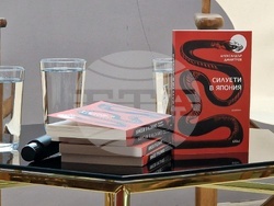 Александър Димитров представи дебютния си сборник с разкази „Силуети в Япония“.