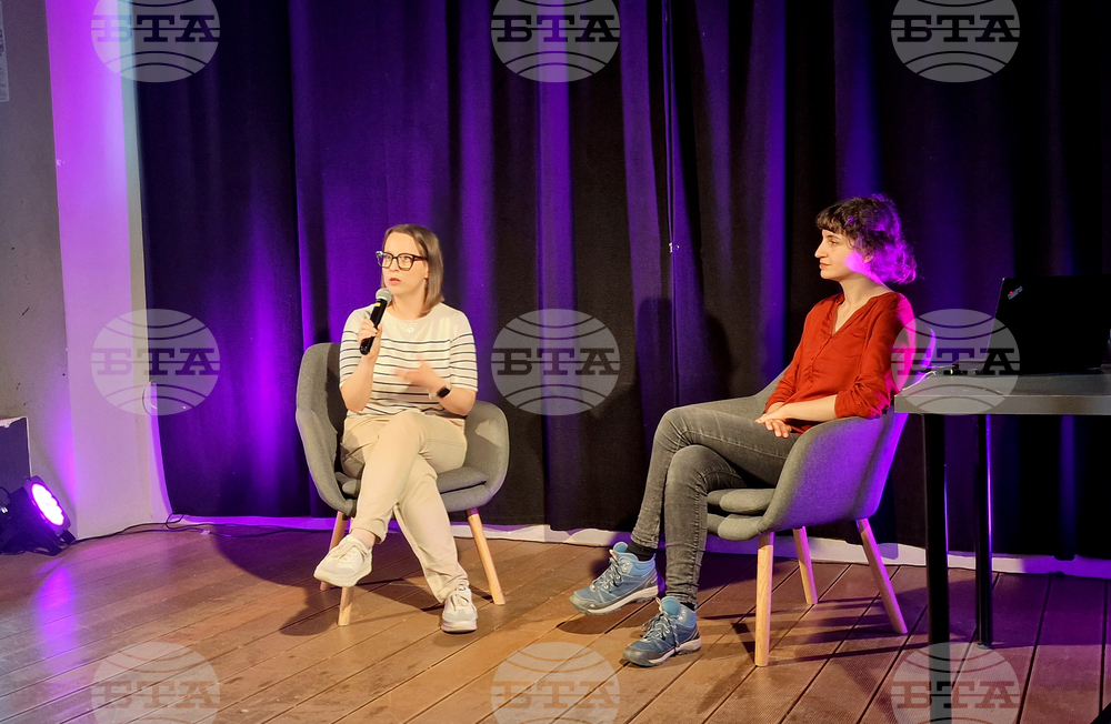 Дискусия за грижовния труд в България: труд, стока или дълг?