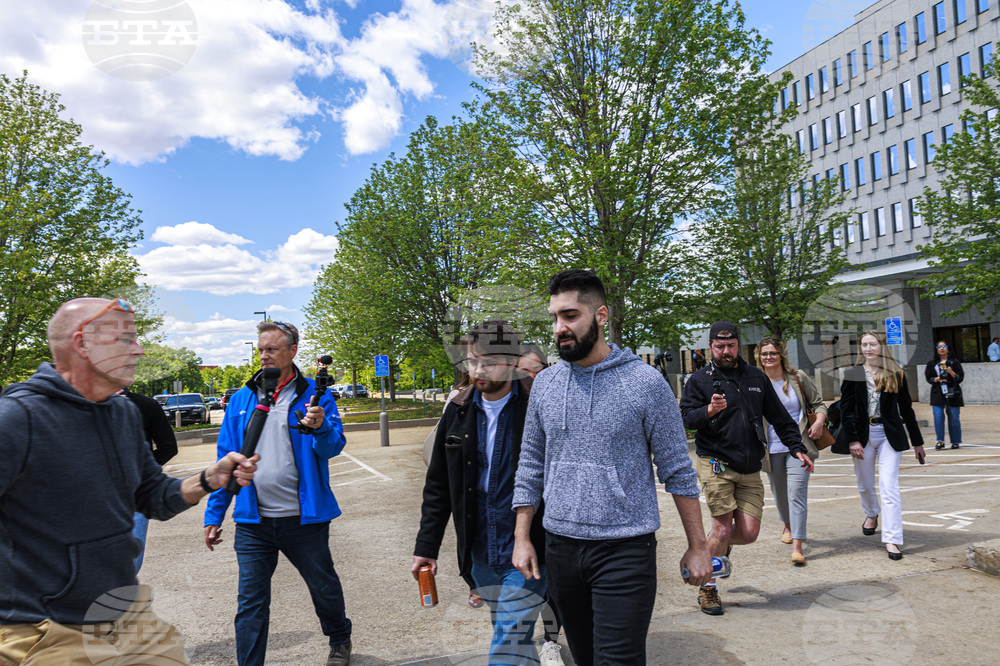 Immigration-Scholars-Detained
