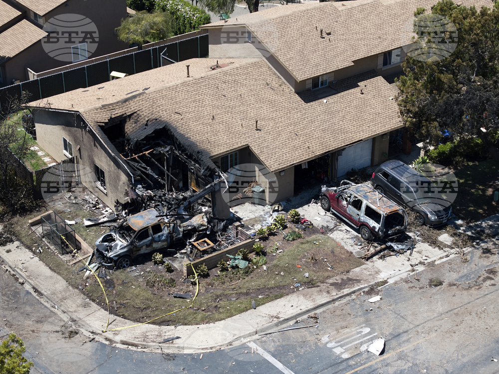 APTOPIX Plane Crash San Diego