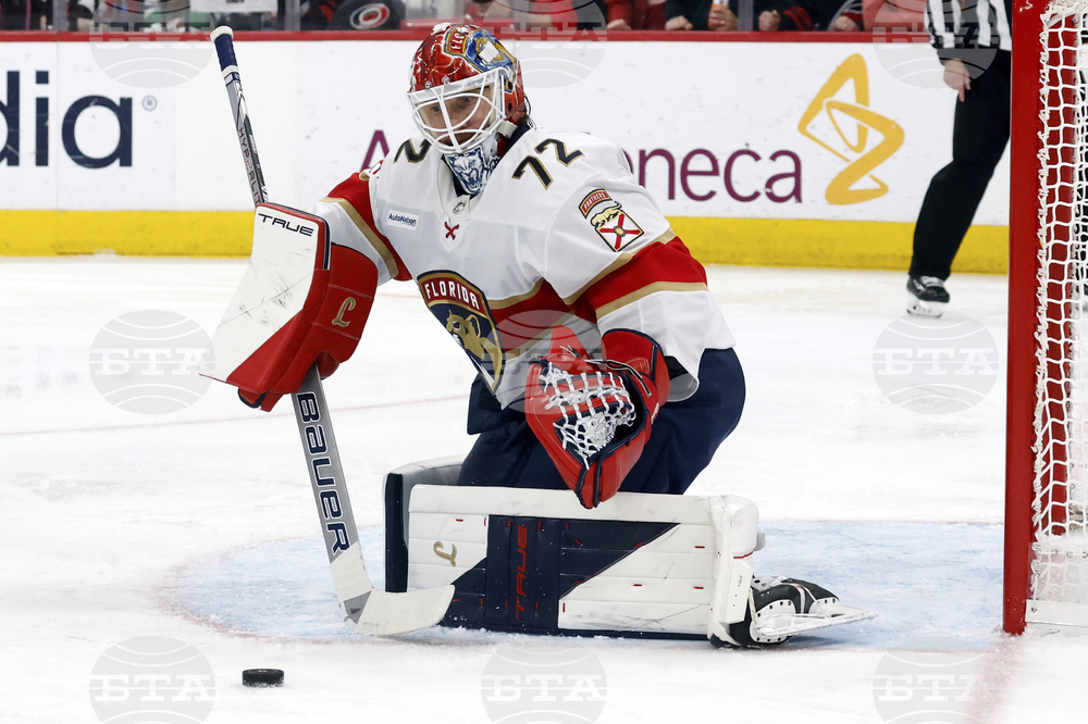 Panthers Hurricanes Hockey