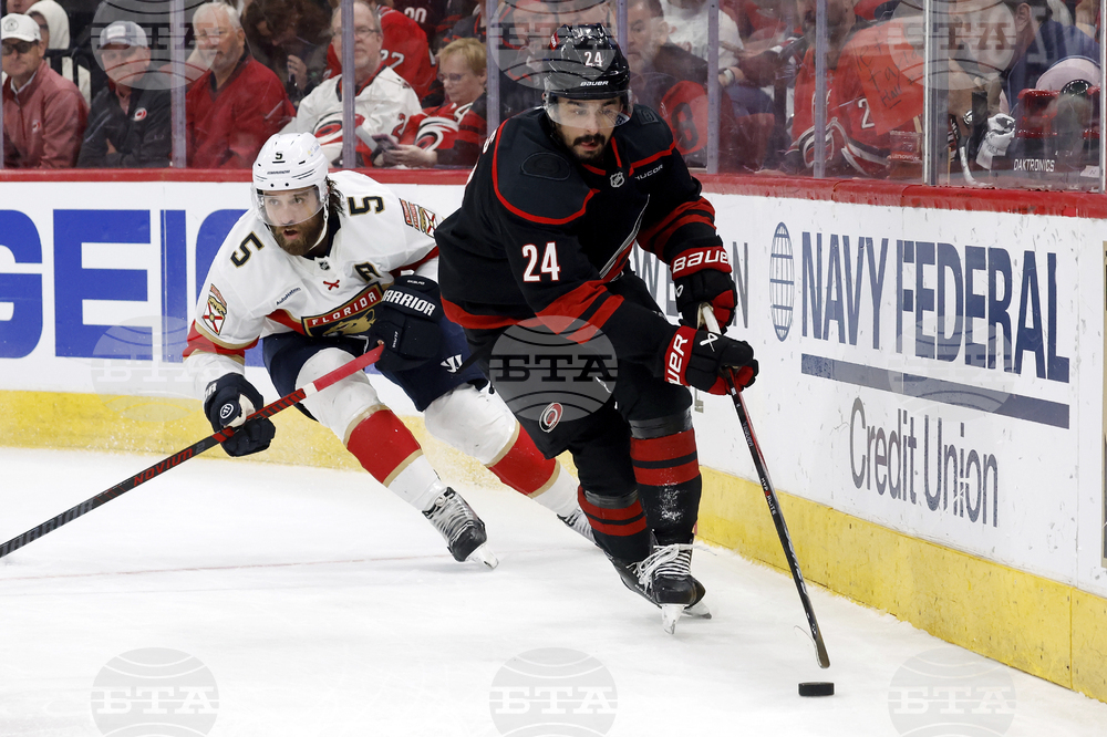 Panthers Hurricanes Hockey