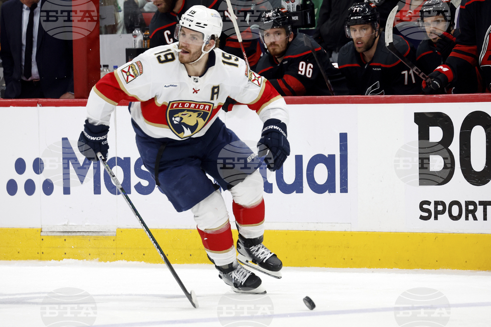 Panthers Hurricanes Hockey