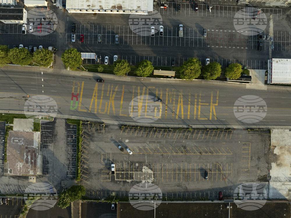 George Floyd-Black Lives Matter-Murals