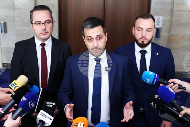 Народно събрание - Деян Николов - брифинг 