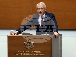 Народно събрание - заседание - Николай Денков
