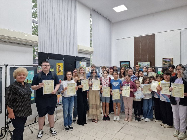 Центърът за ученическо техническо и научно творчество в Разград награди изявените си възпитаници