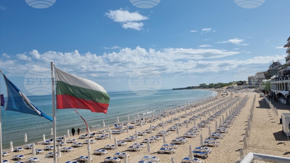 Southern Beach in Nessebar Receives Blue Flag Award