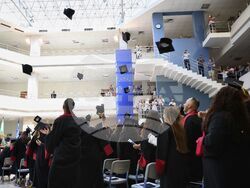 Бургас - Бургаски свободен университет - випуск 2025 - дипломиране