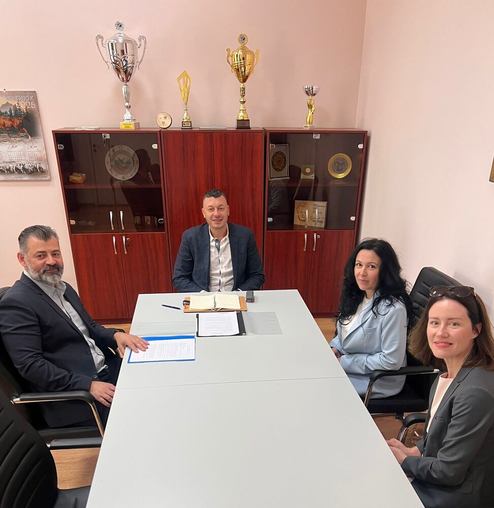 Заместник-министър Бурджев връчи договори за модернизация на преработвателни предприятия на рибни продукти и аквакултури за над 5,5 млн. лв.