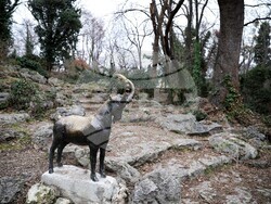 Варна - скулптури - градска среда