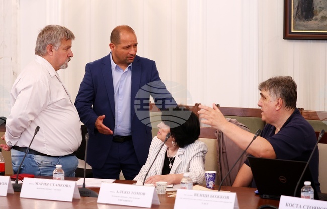 Народно събрание - Временна комисия за безводието в страната