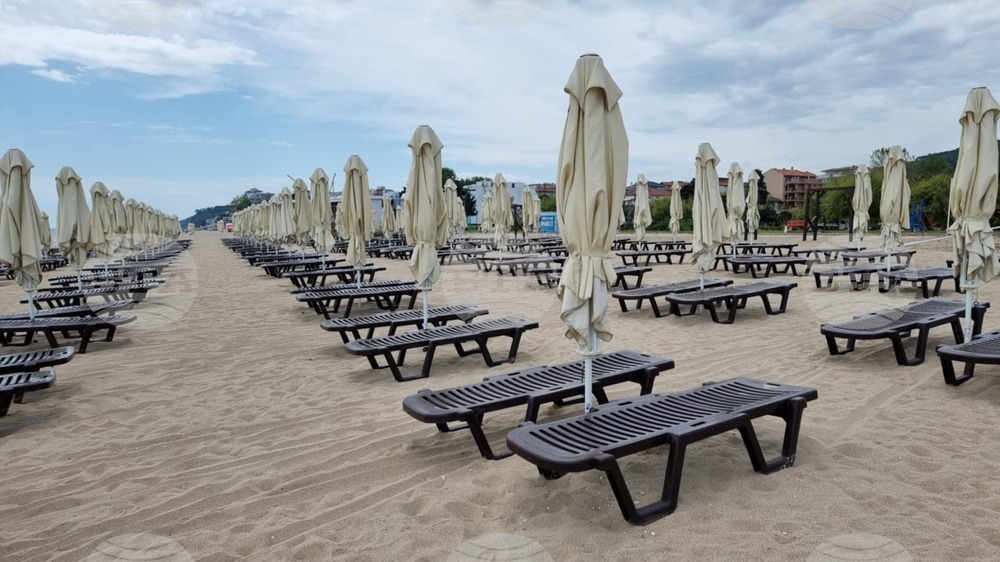 Obzor Beach Introduces Digital Booking System for Sun Loungers